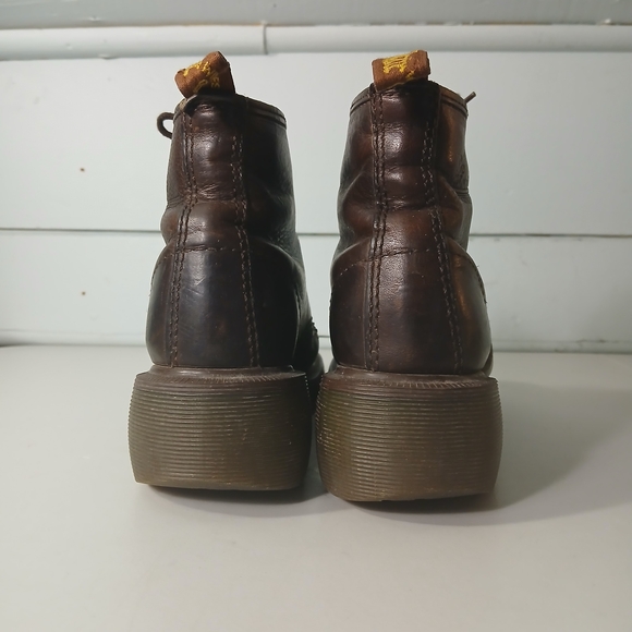 Vintage Brown Doc Dr. Martens Leather  Boots - Picture 4 of 12